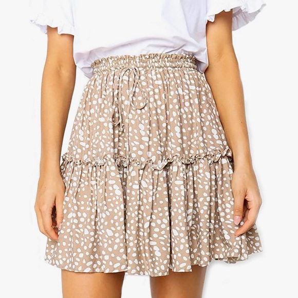Dresses & Skirts - Beige & White Skirt